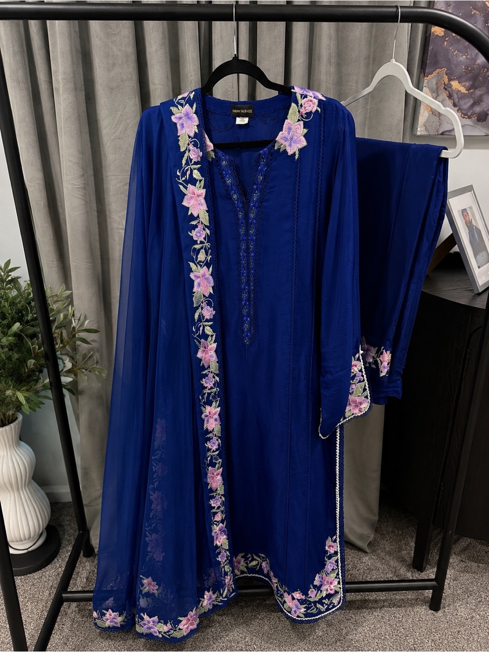 Farah Talib Aziz – Royal Blue Embroidered Outfit